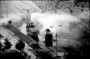 ``zmywanie`` chodnikow po mszy