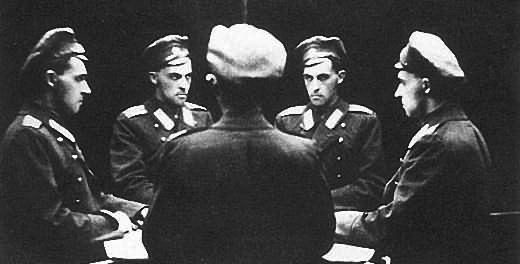 Witkiewicz,_autoportret,_1915-1917