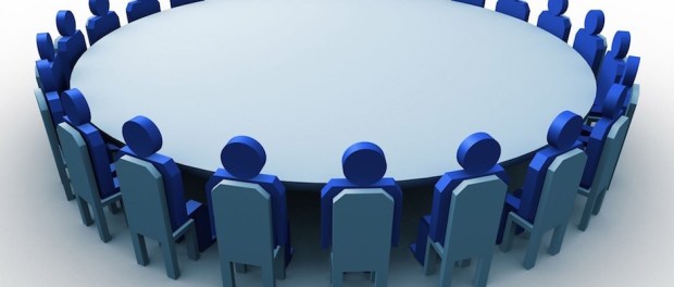 58160_okragly_stol_debata